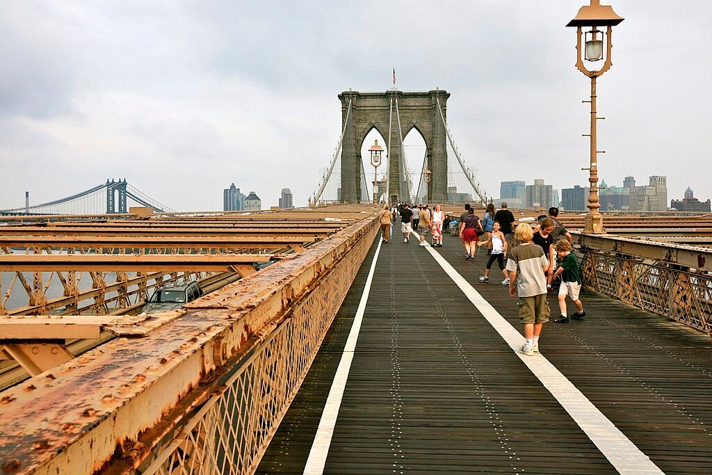Why is the Brooklyn Bridge a must see